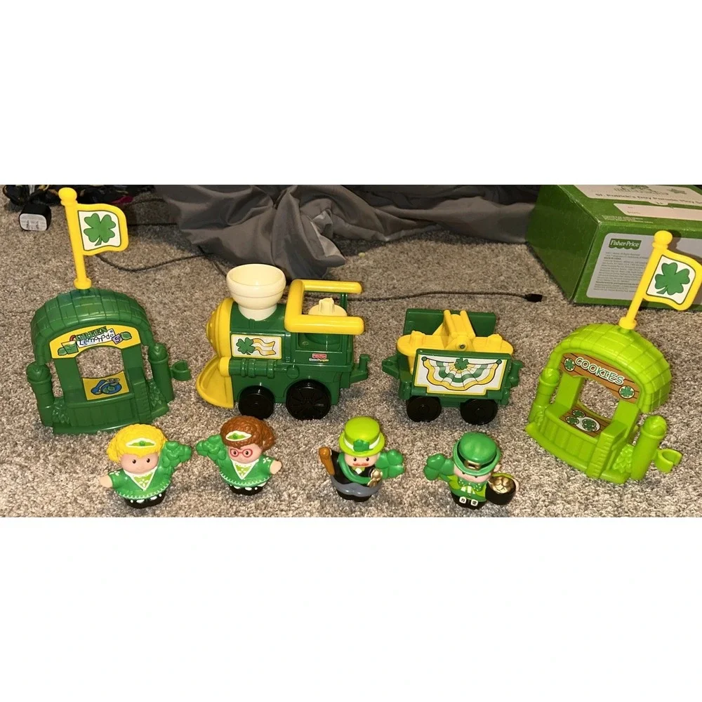 Fisher Price Little People St Patricks Day Parade Train Leprechaun Holiday Lot